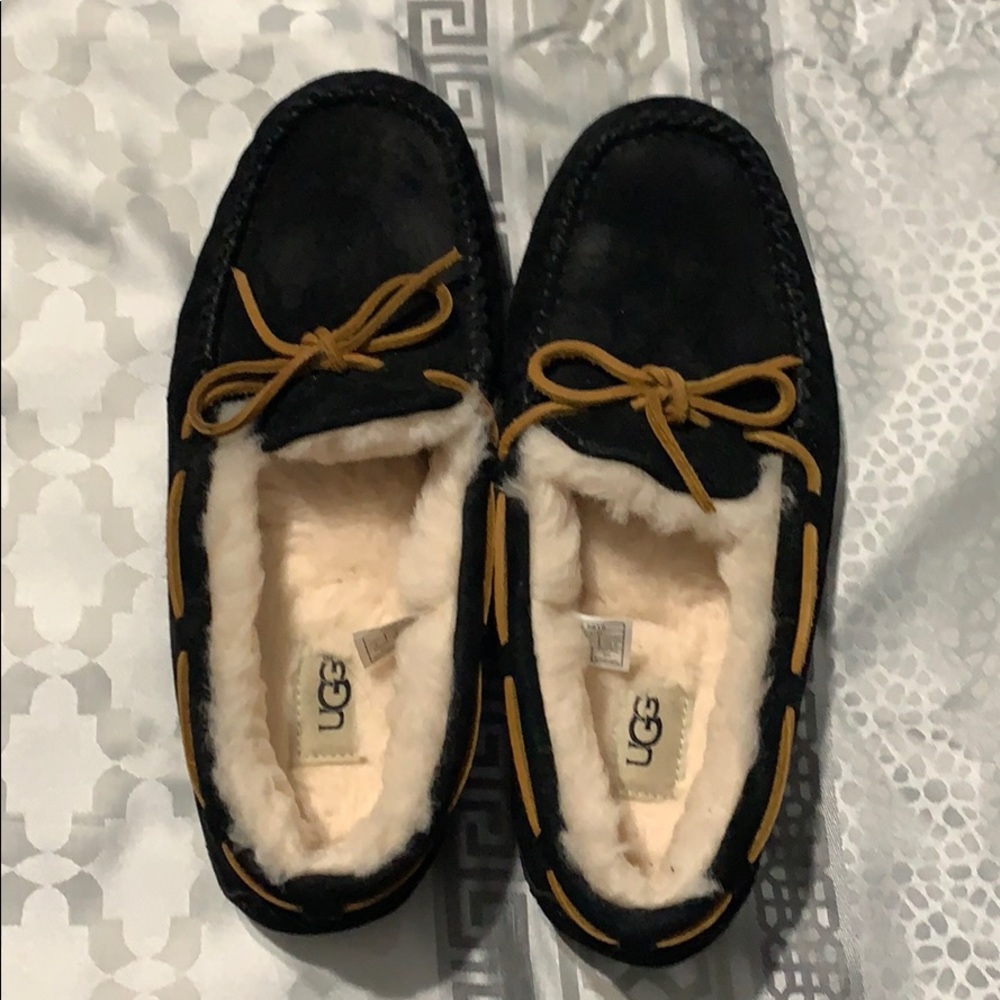 UGG slippers size 8